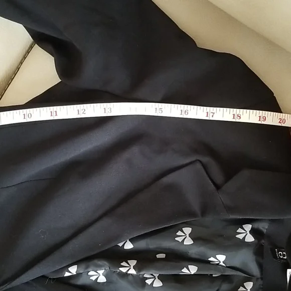 Cropped blazer - Picture 9 of 9